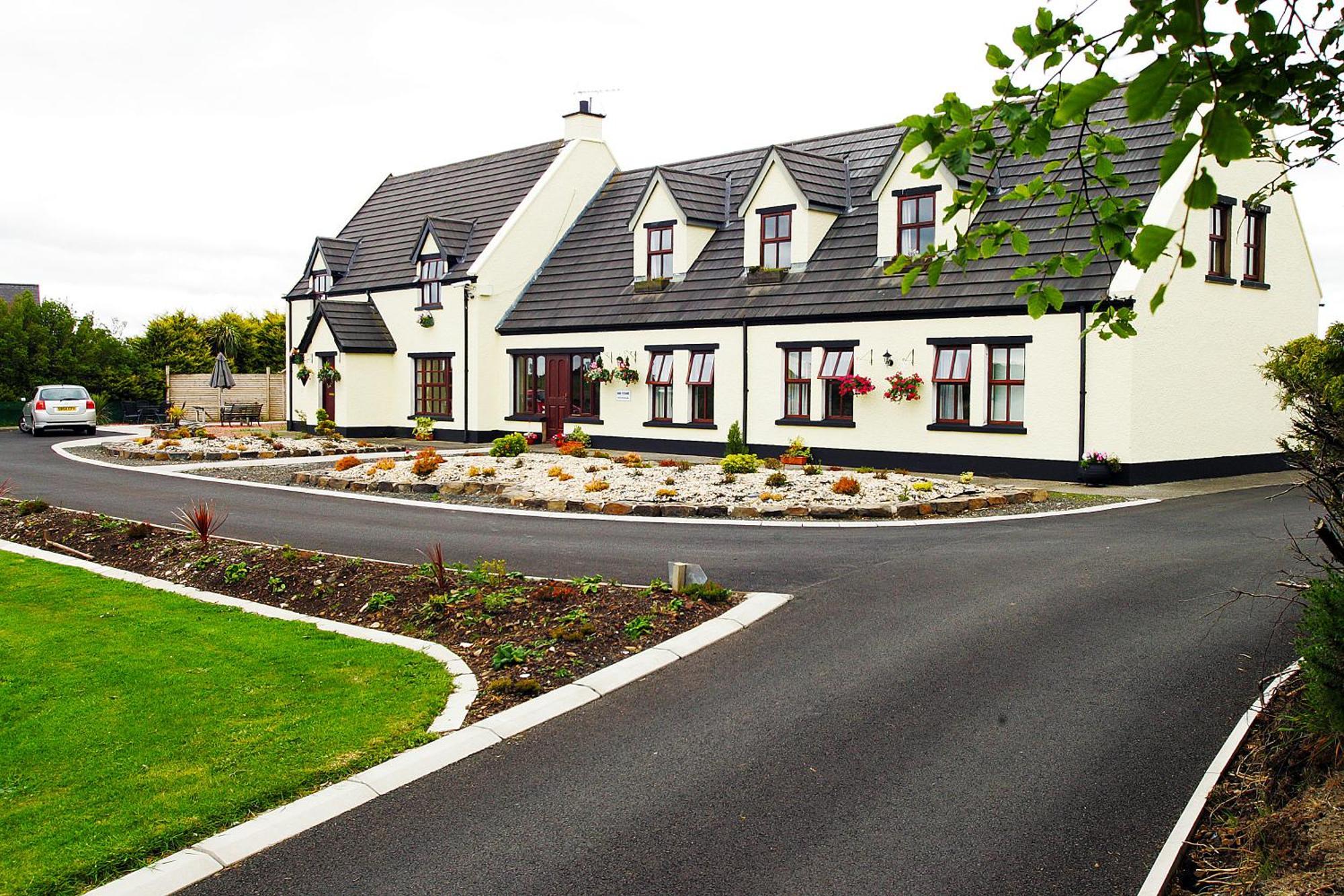 Glenmore House Ballycastle Εξωτερικό φωτογραφία